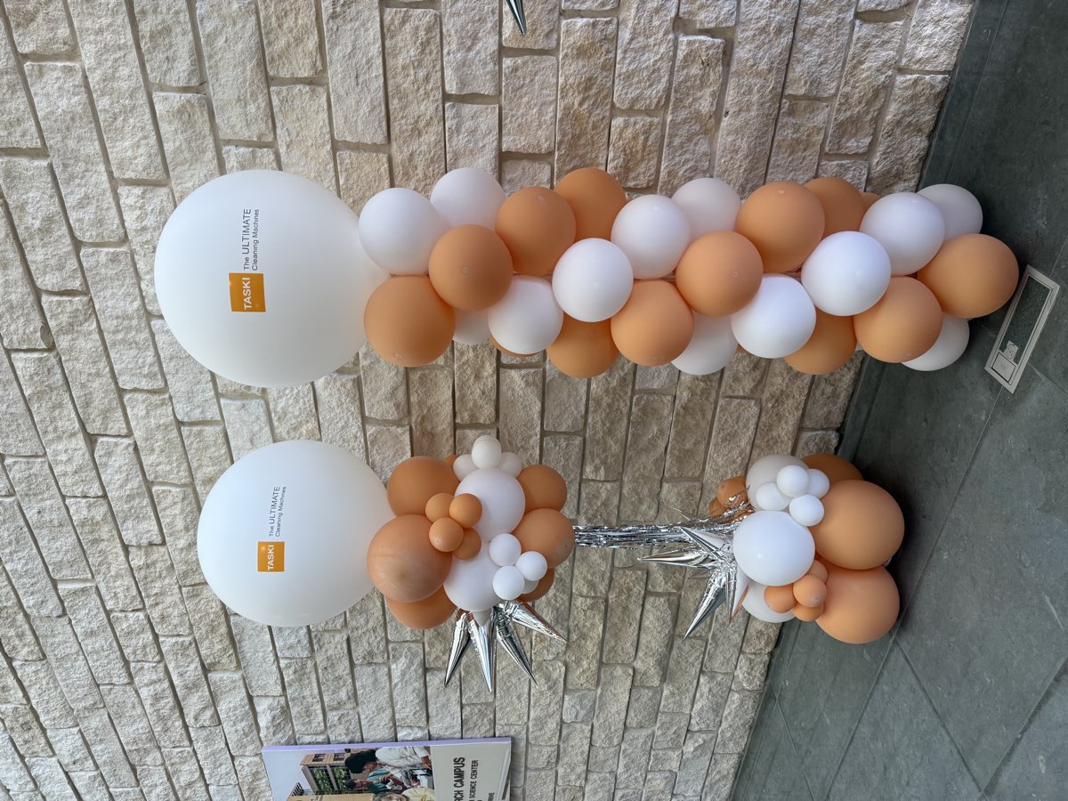 Balloon garland for business grand opening